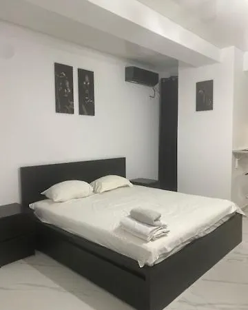 Luxury Mamaia Navodari