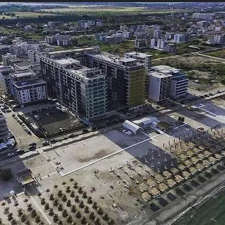 Luxury Mamaia Apartment